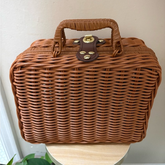 Other - Brown Woven Wicker Storage Basket